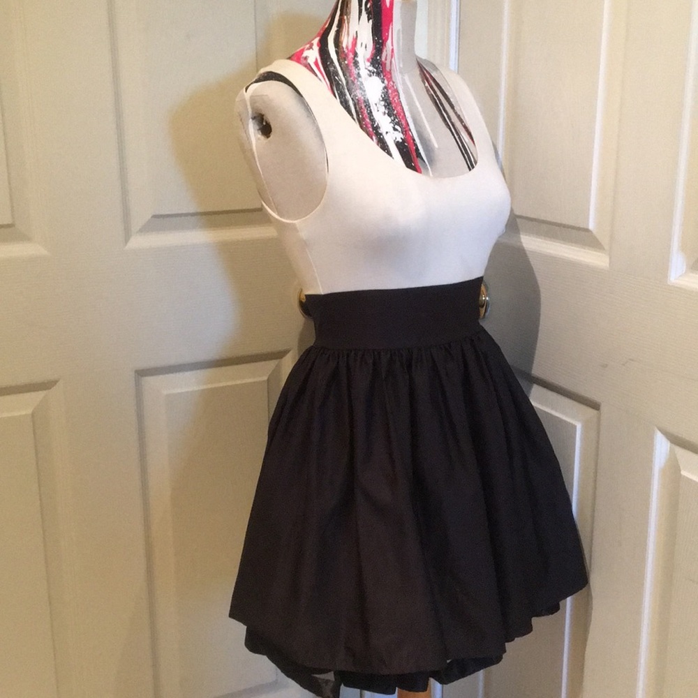 MY FAVOURITE DRESS - Picture 2 of 4